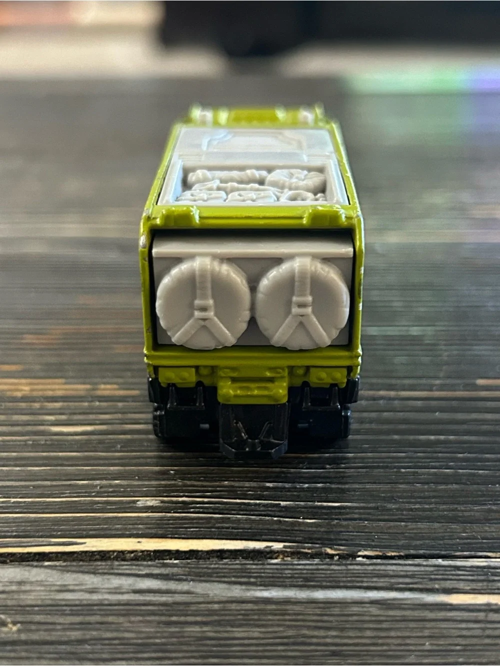 Matchbox Desert Thunder V16 MB712 2006 Mattel Croc zoo Green Truck Thailand 03